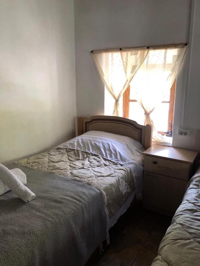 Guesthouse Kujtimi Теті Екстер'єр фото